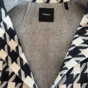 Theory Herringbone open-front jacket with tie size M